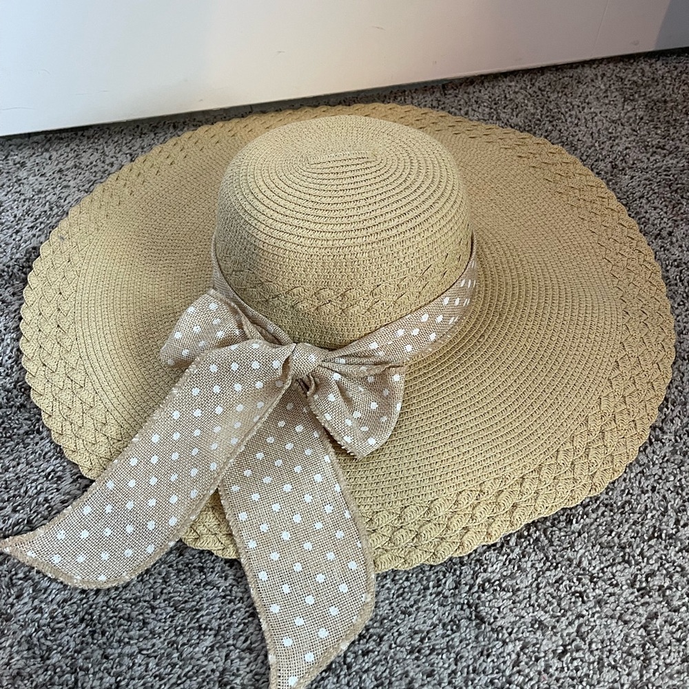Sun hat